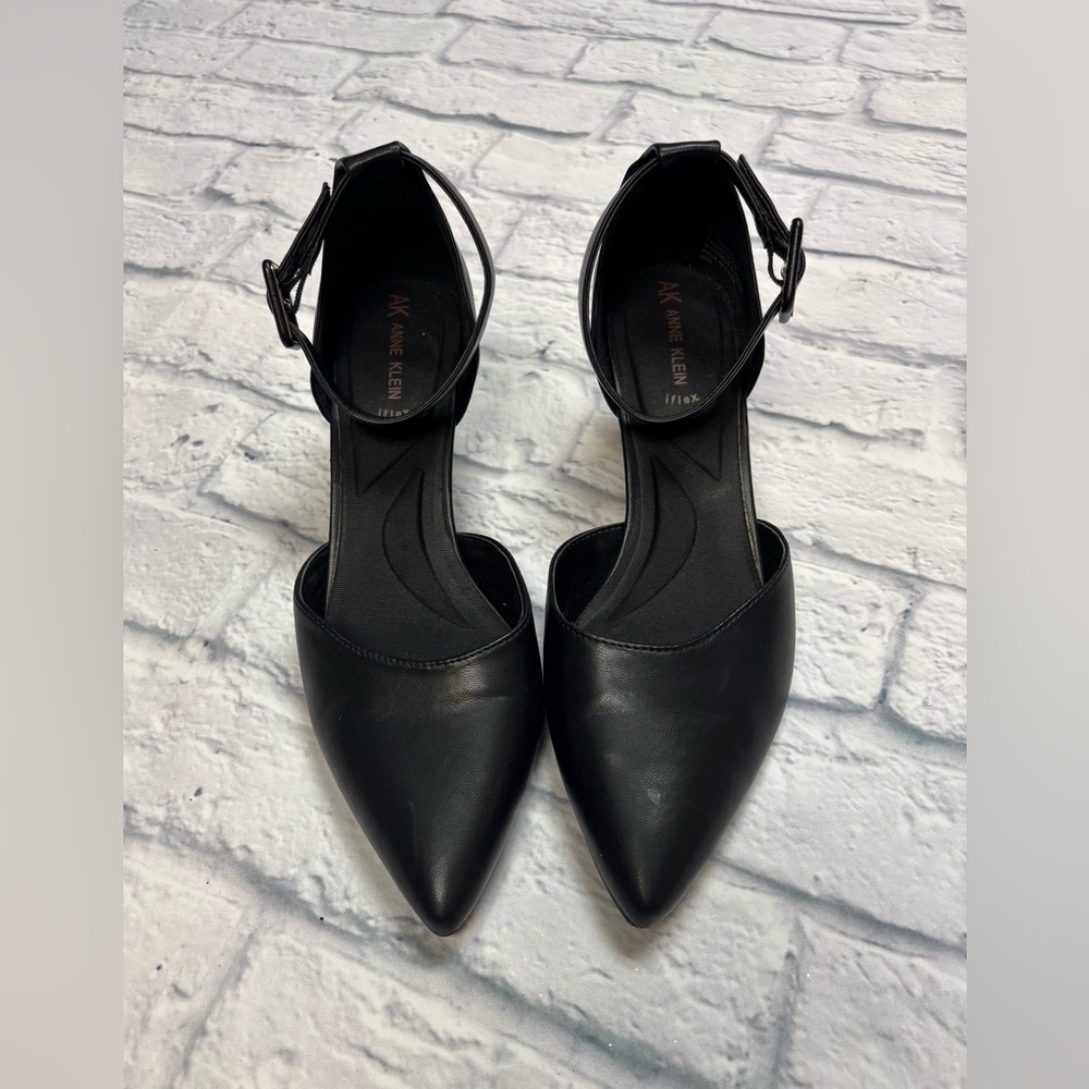 Anne Klein Black Stiletto Heels Timeless Elegance